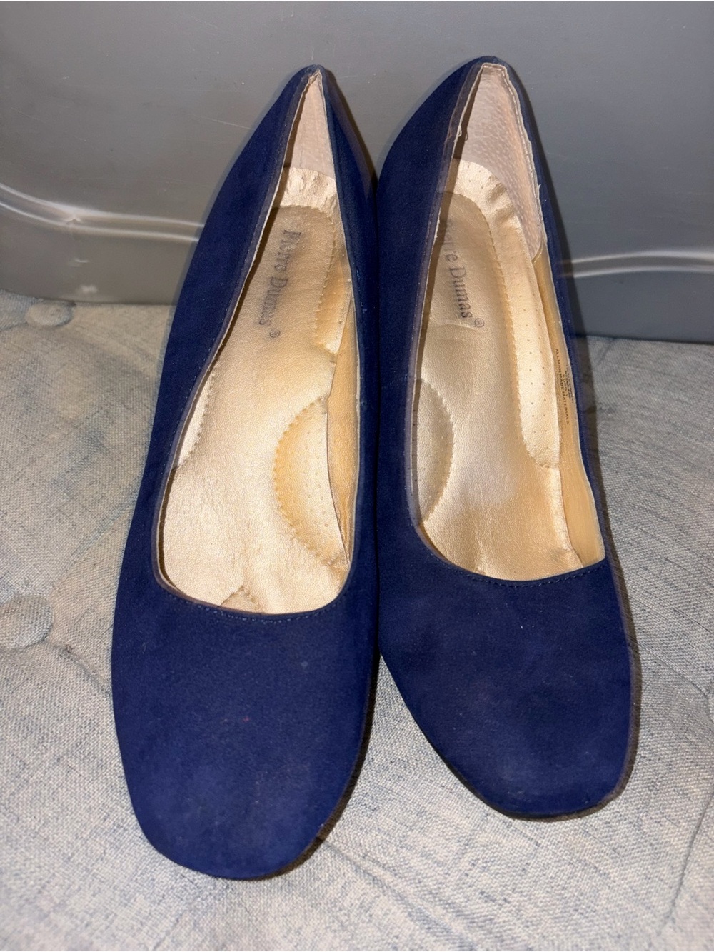 Pierre Dumas Dark Blue Suede Women's Pumps
